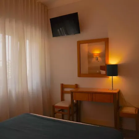 Dom Lourenco Areia Branca