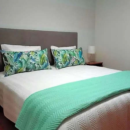 Dom Lourenco Hotel 2*
