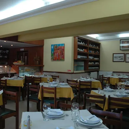 Hotel Dom Lourenco 2*