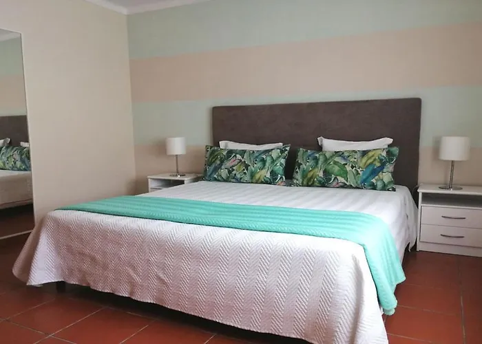 Dom Lourenco Areia Branca