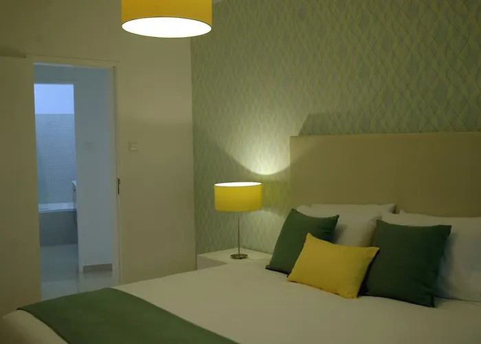 Hotel Dom Lourenco 2*