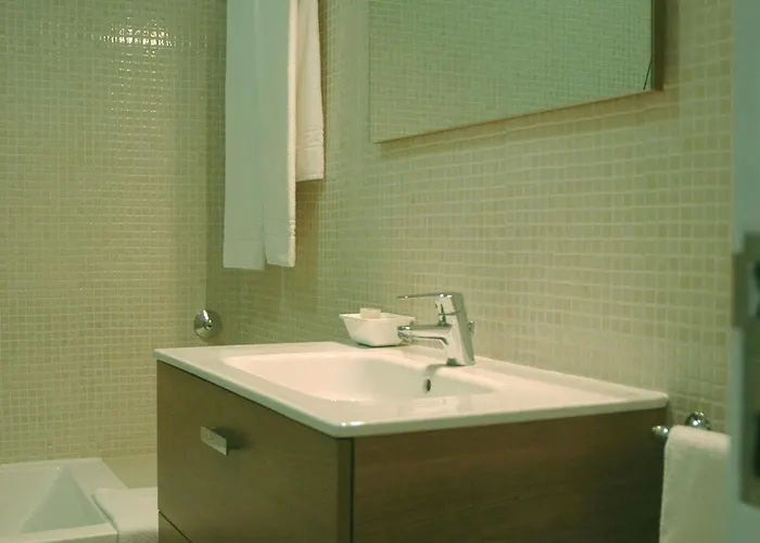 Hotel Dom Lourenco 2*